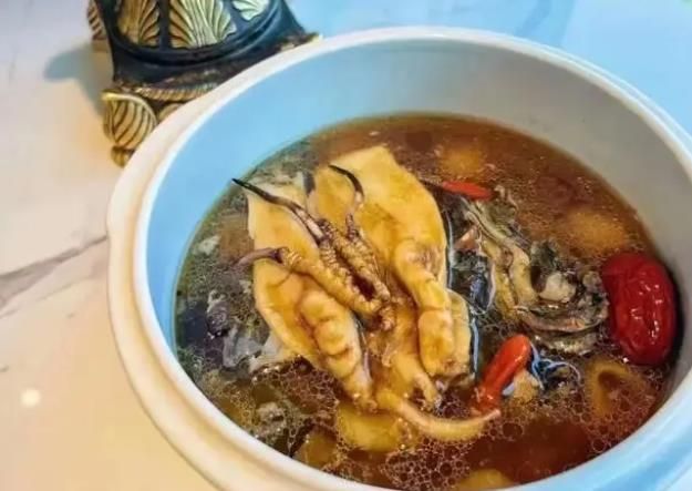 冬蟲(chóng)夏草和哪些食材可以一起煲湯？